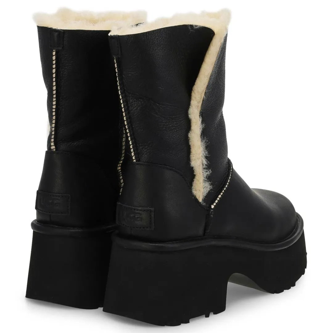 Esmee Women