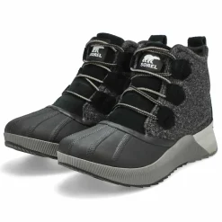 Out 'N About III Classic Women