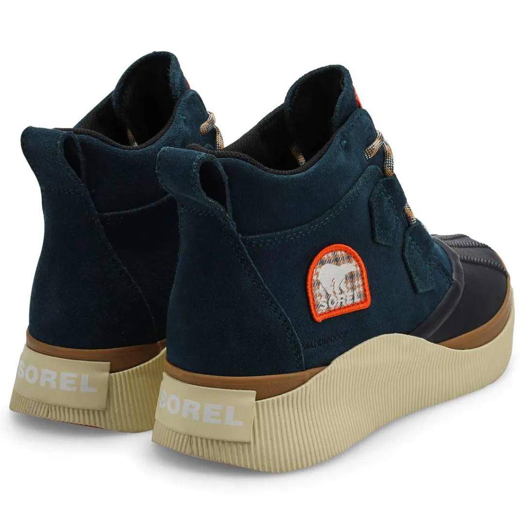 Out 'N About IV Classic Women