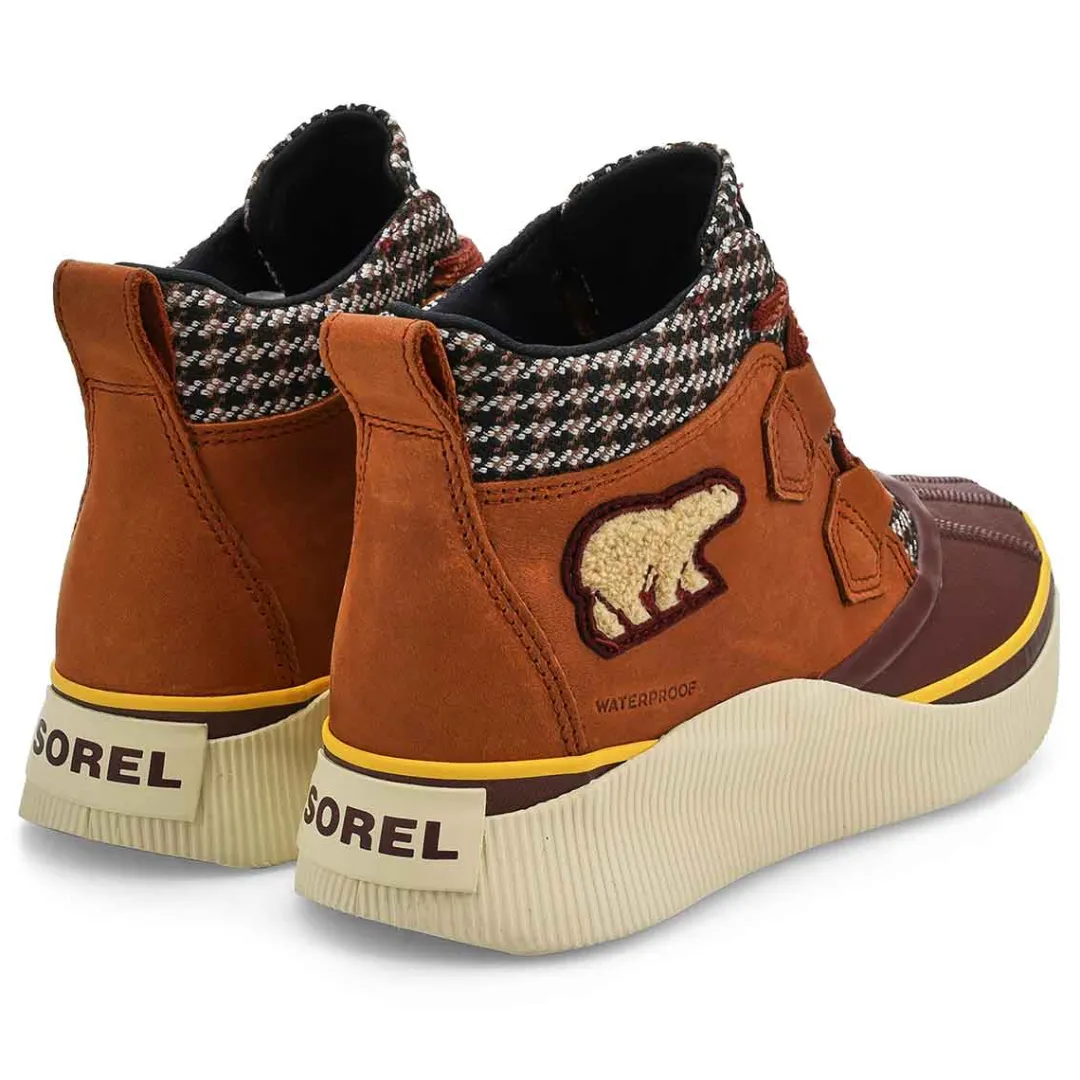 Out 'N About IV Classic Women