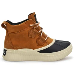 Out N About IV Classic Women